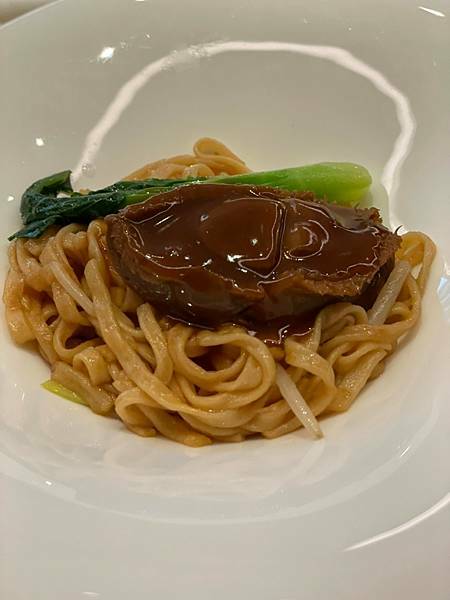 /tmp/phpU4Lmxl /tmp/phpU4Lmxl