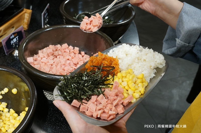 新莊美食.兩餐.兩餐新莊.新莊韓式料理.韓國年糕火鍋.韓式料理吃到飽.新莊吃到飽.JC Park.