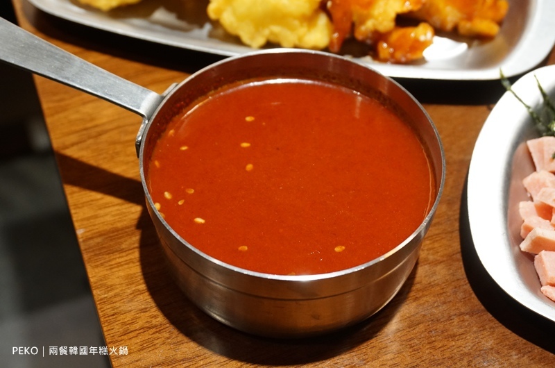 新莊美食.兩餐.兩餐新莊.新莊韓式料理.韓國年糕火鍋.韓式料理吃到飽.新莊吃到飽.JC Park.