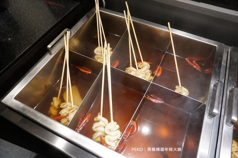 新莊美食.兩餐.兩餐新莊.新莊韓式料理.韓國年糕火鍋.韓式料理吃到飽.新莊吃到飽.JC Park.