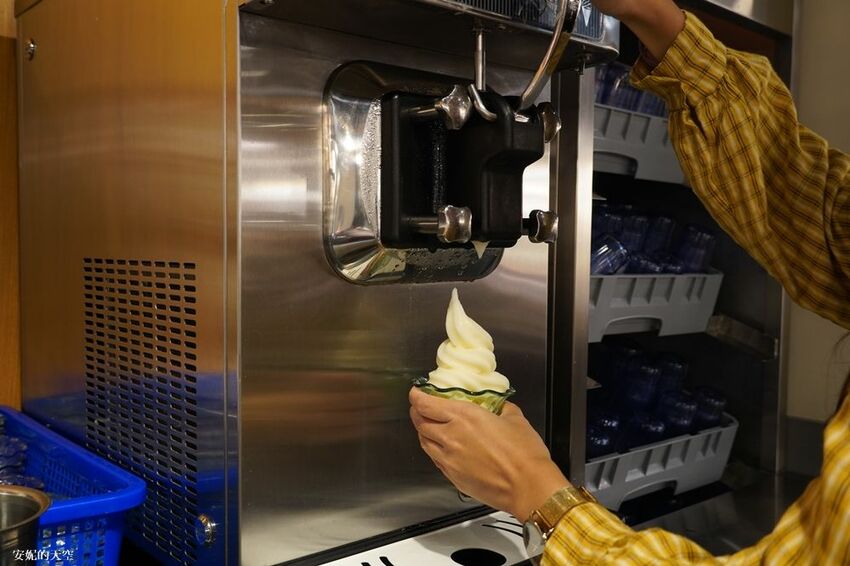 [新莊 兩餐韓國年糕火鍋吃到飽] 299元就可以吃到道地韓式風味鍋物 韓式泡麵、炸雞、魚板、年糕無限量供應 - 安妮的天空