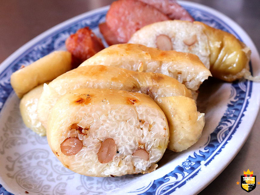 台南大腸香腸／廟口傳統古早味／30多年老店／自家手工灌製／使用木炭烘烤／老饕私藏口袋名單／在地人從小吃到大