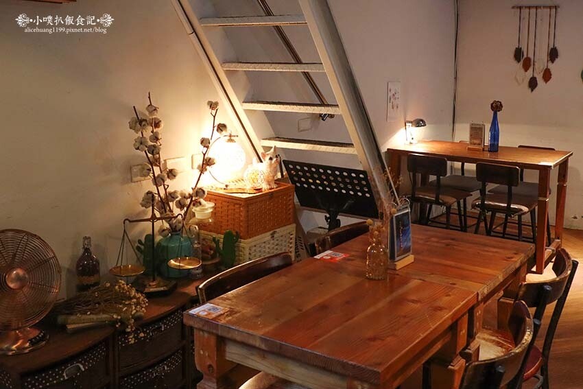 【木柵美食】『呼嚕小酒館』政大美食推薦/近貓空附近的絕美秘境