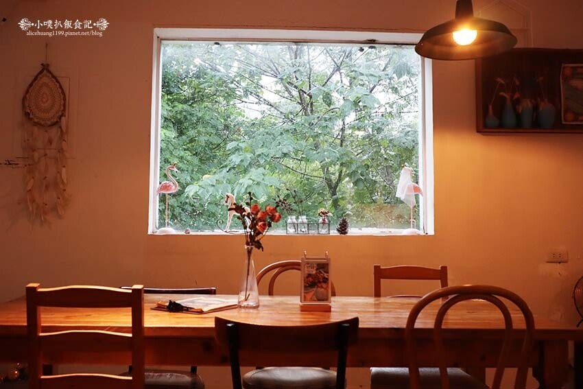 【木柵美食】『呼嚕小酒館』政大美食推薦/近貓空附近的絕美秘境