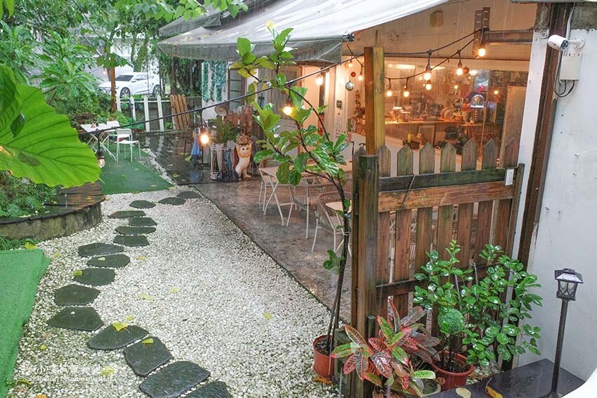 【木柵美食】『呼嚕小酒館』政大美食推薦/近貓空附近的絕美秘境