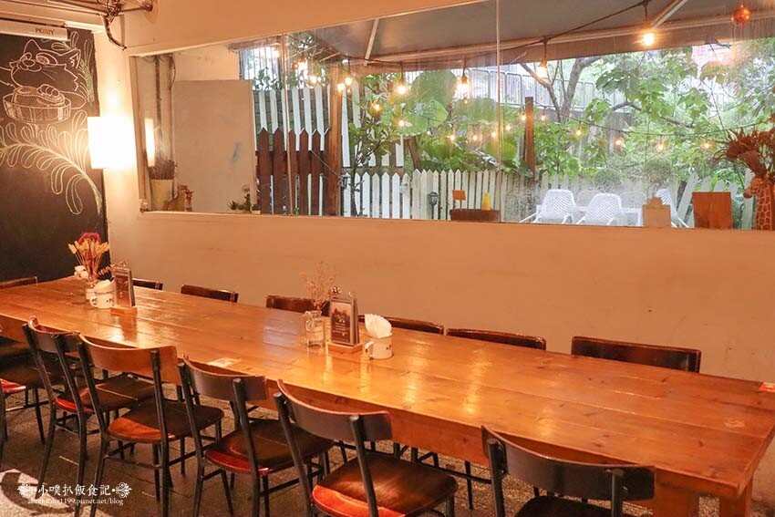 【木柵美食】『呼嚕小酒館』政大美食推薦/近貓空附近的絕美秘境