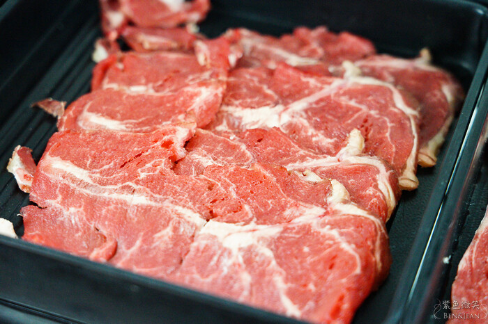 宜蘭縣宜蘭市愛知味自助式吃到飽燒烤店》火烤生蠔牡犡吃到飽，熟食自助吧，海鮮燒肉火鍋無限吃到飽