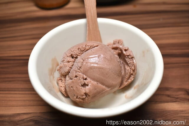 宜蘭火烤三吃 自助式吃到飽推薦 | 愛知味 火鍋、燒烤 自助百匯，食材種類多樣化，讓你吃得眼花撩亂