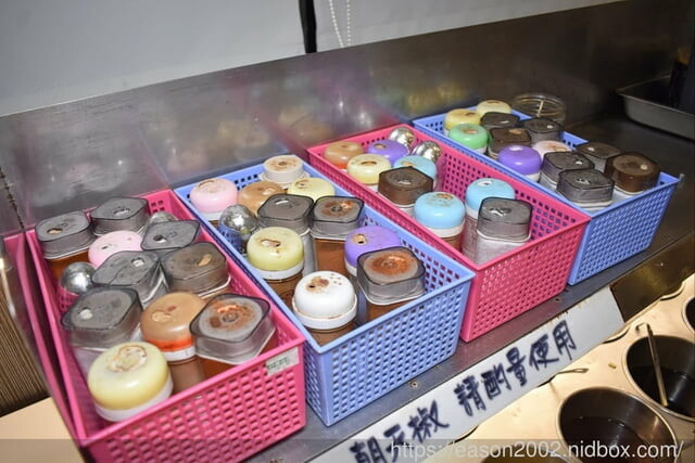 宜蘭火烤三吃 自助式吃到飽推薦 | 愛知味 火鍋、燒烤 自助百匯，食材種類多樣化，讓你吃得眼花撩亂