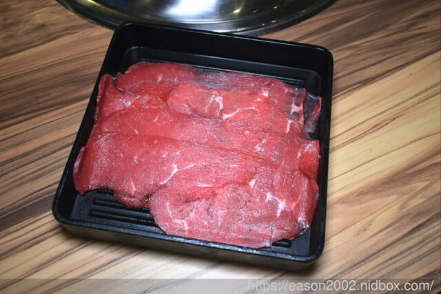 宜蘭火烤三吃 自助式吃到飽推薦 | 愛知味 火鍋、燒烤 自助百匯，食材種類多樣化，讓你吃得眼花撩亂