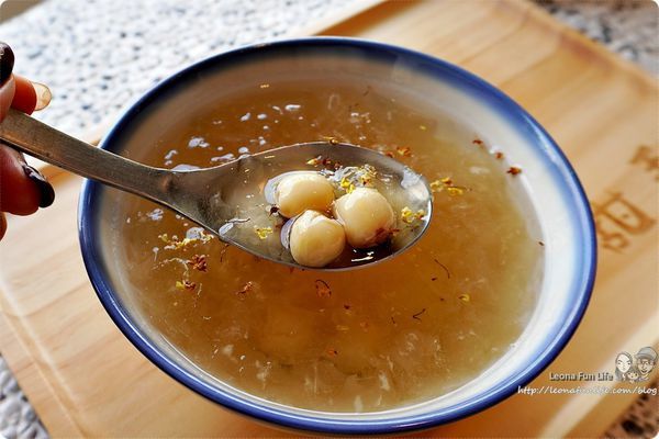 豐原甜品店推薦 甜弄 SUGARALLEY 廟東夜市 文青冰店 芋頭控 必點 蜜芋麻糬冰 熱甜湯 雞絲麵 珍珠奶茶 手作布丁 杏仁茶DSC08367.JPG