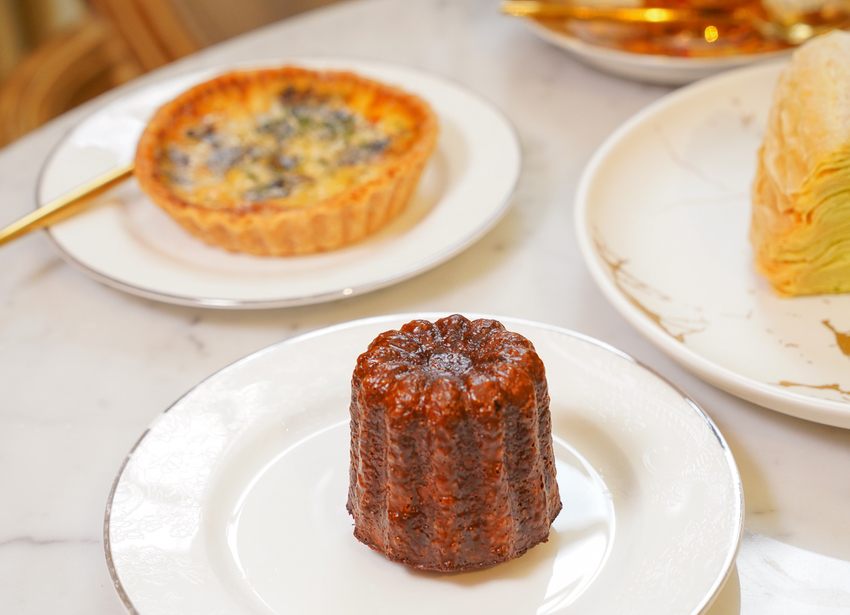 [台南下午茶推薦]名坂奇洋菓子-總是爆滿的台南夢幻城堡甜點店~必吃人氣千層蛋糕 @美食好芃友