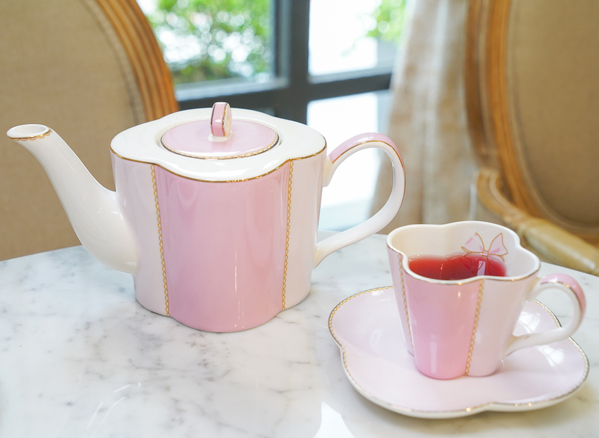 [台南下午茶推薦]名坂奇洋菓子-總是爆滿的台南夢幻城堡甜點店~必吃人氣千層蛋糕 @美食好芃友