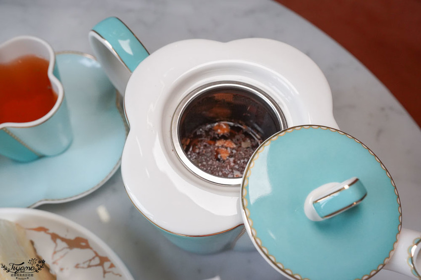 台南下午茶,名坂奇夏威夷豆塔 工作室升級為夢幻美平價甜點店!! @緹雅瑪 美食旅遊趣