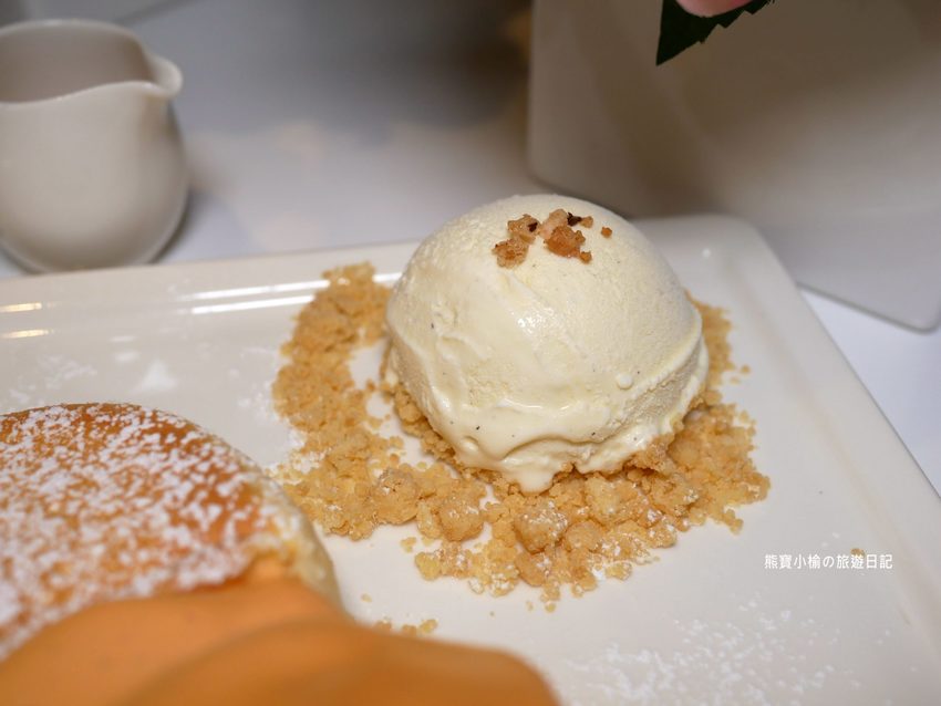 【新竹美食】 Lady nara曼谷新泰式料理新竹SOGO店,推薦必吃貴婦級網美泰式下午茶,抹茶達克瓦茲&泰式烤椰米塔超好吃!還有泰式義大利麵、輕食沙拉、開胃菜、外帶美食。內文附詳細菜單價位介紹。 @熊寶小榆の旅遊日記