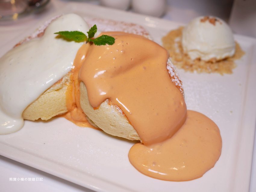 【新竹美食】 Lady nara曼谷新泰式料理新竹SOGO店,推薦必吃貴婦級網美泰式下午茶,抹茶達克瓦茲&泰式烤椰米塔超好吃!還有泰式義大利麵、輕食沙拉、開胃菜、外帶美食。內文附詳細菜單價位介紹。 @熊寶小榆の旅遊日記