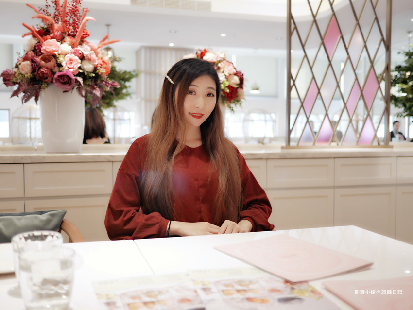 【新竹美食】 Lady nara曼谷新泰式料理新竹SOGO店,推薦必吃貴婦級網美泰式下午茶,抹茶達克瓦茲&泰式烤椰米塔超好吃!還有泰式義大利麵、輕食沙拉、開胃菜、外帶美食。內文附詳細菜單價位介紹。 @熊寶小榆の旅遊日記