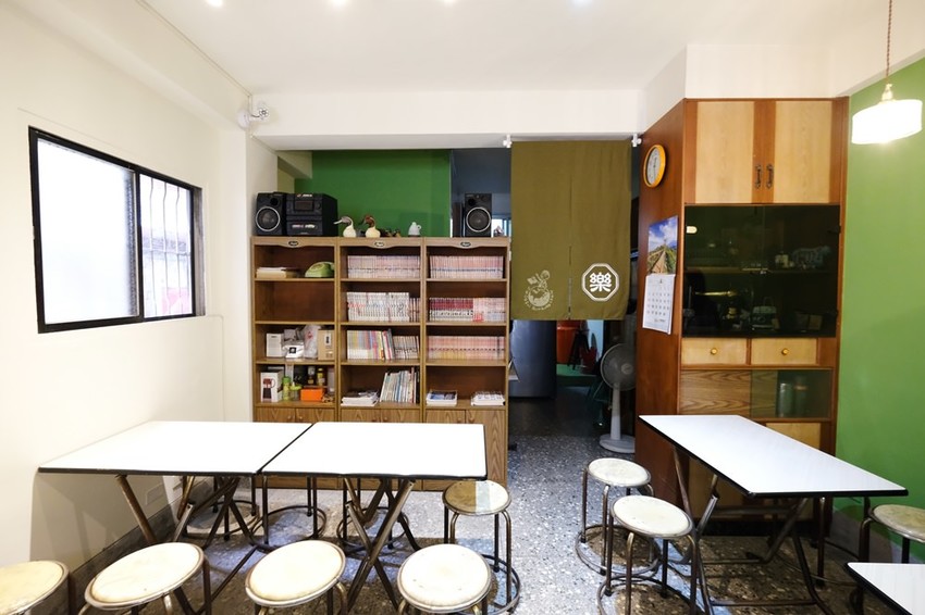 樂群冷凍芋搬家啦！台中第五市場30年冰店，冷凍芋、仙草冰、紅豆牛奶冰 - 金大佛的奪門而出家網誌