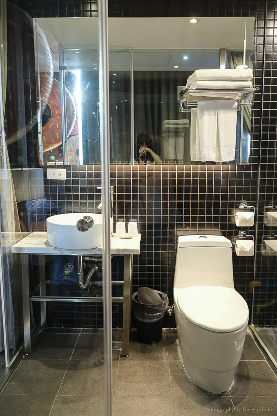 西門町路境行旅「零食點心房」滿滿零食箱吃到飽!親子安心遊戲區免費玩