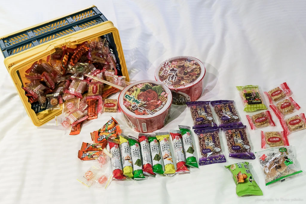 西門町路境行旅「零食點心房」滿滿零食箱吃到飽!親子安心遊戲區免費玩