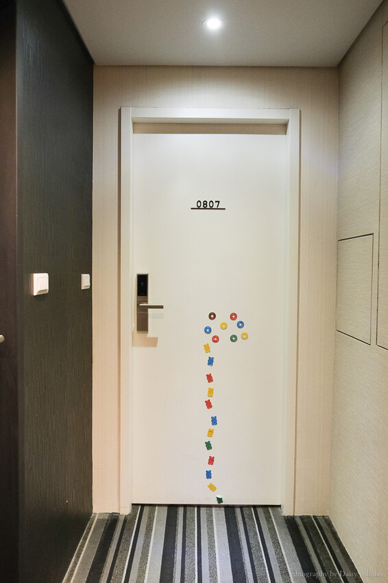 西門町路境行旅「零食點心房」滿滿零食箱吃到飽!親子安心遊戲區免費玩