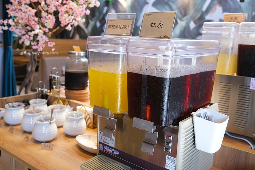 御鼎湯原本鍋物。一個人只要200多！網友激推「林口最美奢華火鍋店」，飲料、冰棒、冰淇淋無限吃到飽！ @蹦啾♥謝蘿莉 La vie heureuse