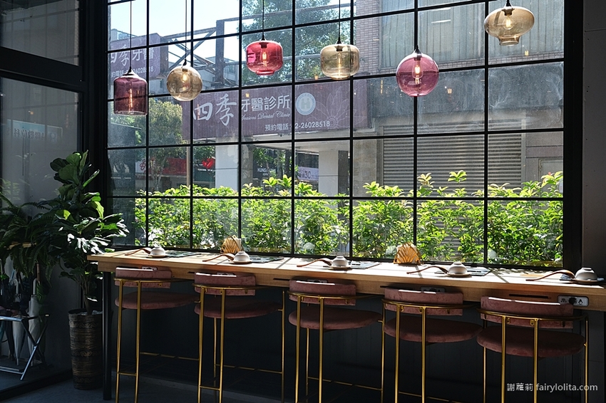 御鼎湯原本鍋物。一個人只要200多！網友激推「林口最美奢華火鍋店」，飲料、冰棒、冰淇淋無限吃到飽！ @蹦啾♥謝蘿莉 La vie heureuse