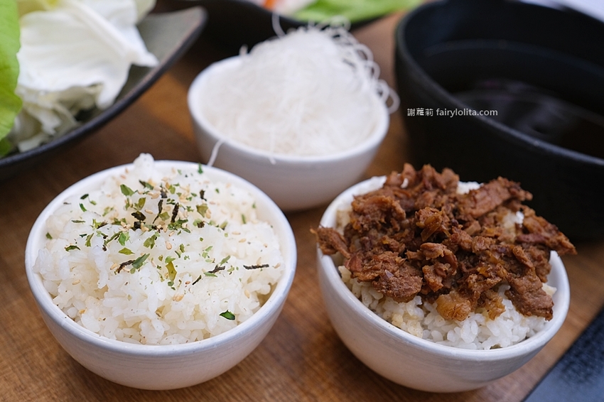 御鼎湯原本鍋物。一個人只要200多！網友激推「林口最美奢華火鍋店」，飲料、冰棒、冰淇淋無限吃到飽！ @蹦啾♥謝蘿莉 La vie heureuse