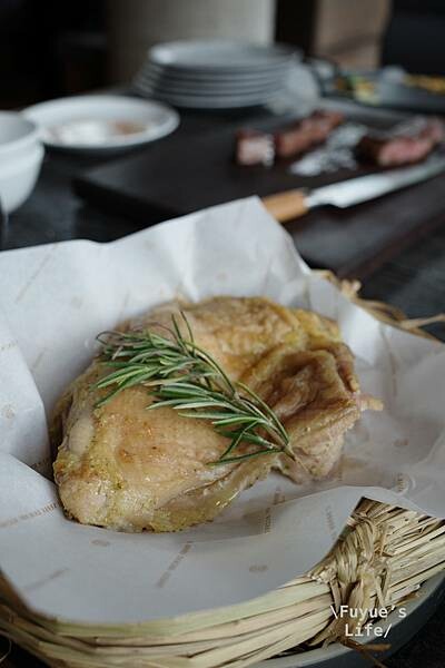 |台北信義‧燒肉| 頂級精緻和牛燒肉.全程專人桌邊代烤服務《