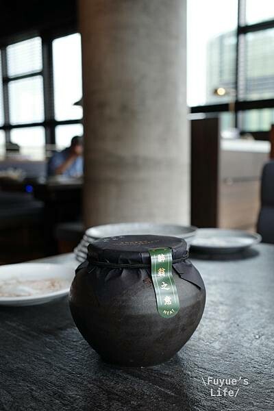 |台北信義‧燒肉| 頂級精緻和牛燒肉.全程專人桌邊代烤服務《