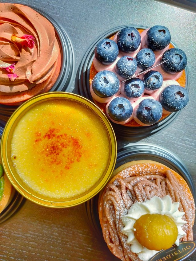 桃園中壢美食-局外人 Outsiders 甜點/塔類專賣-小攤車甜點轉戰店面,一週只賣三天而已哦 @民宿女王芽月-美食.旅遊.全台趴趴走