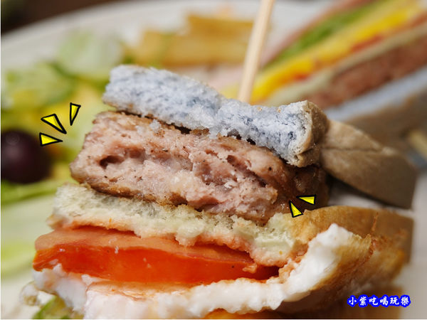 手打漢堡肉-fun晴輕食餐廳.jpg