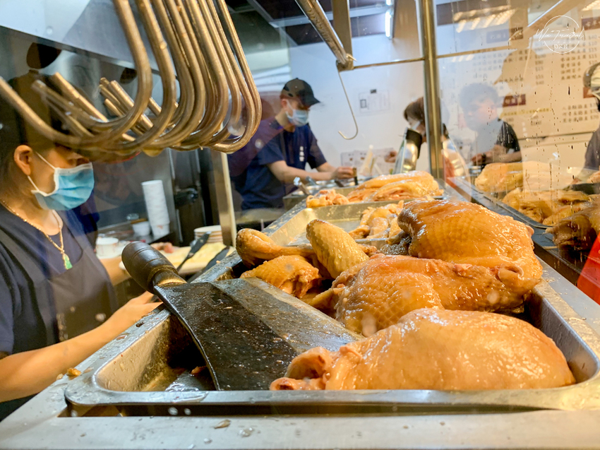 板橋新埔站美食兩津號雞肉飯 超高質感小吃店x排隊美食 - 微笑娃生活旅行