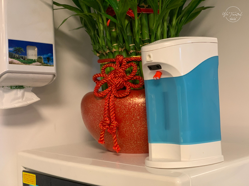 板橋新埔站美食兩津號雞肉飯 超高質感小吃店x排隊美食 - 微笑娃生活旅行