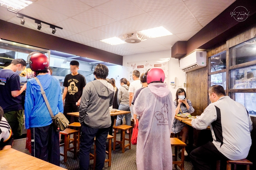 板橋新埔站美食兩津號雞肉飯 超高質感小吃店x排隊美食 - 微笑娃生活旅行