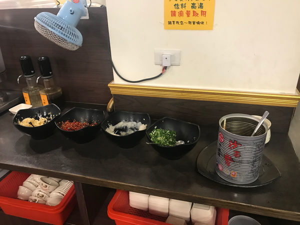 青埔-華泰逛累，300元/人高CP海陸火鍋