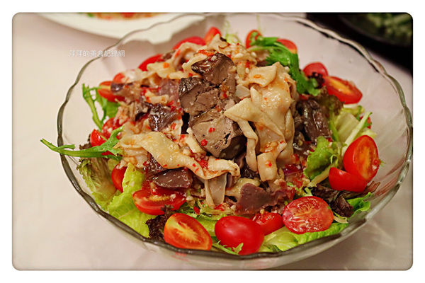 【台北美食】華泰王子飯店  九華樓 ~ 全鴨宴❤️ 一鴨九吃超豐盛 - 捷運中山國小站