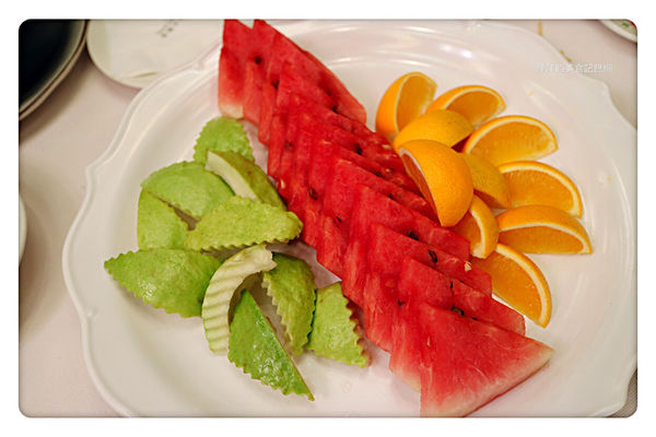 【台北美食】華泰王子飯店  九華樓 ~ 全鴨宴❤️ 一鴨九吃超豐盛 - 捷運中山國小站