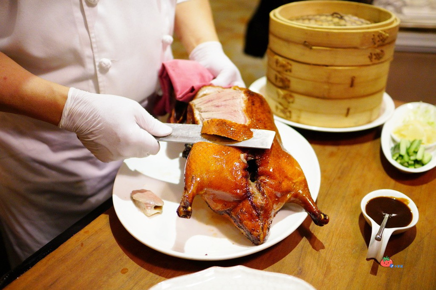 【台北烤鴨餐廳推薦】九華樓 道地粵菜港點 華泰王子飯店 一鴨三吃名店 包廂
