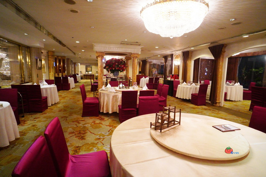 【台北烤鴨餐廳推薦】九華樓 道地粵菜港點 華泰王子飯店 一鴨三吃名店 包廂