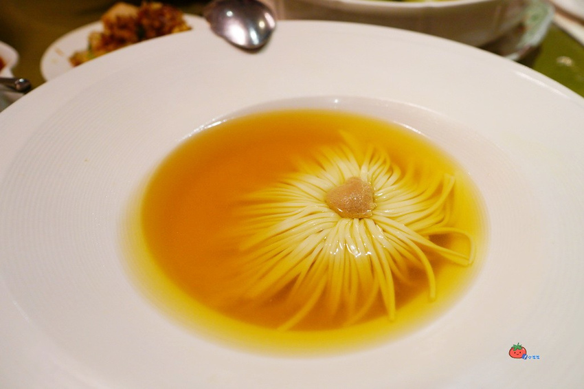 【台北烤鴨餐廳推薦】九華樓 道地粵菜港點 華泰王子飯店 一鴨三吃名店 包廂