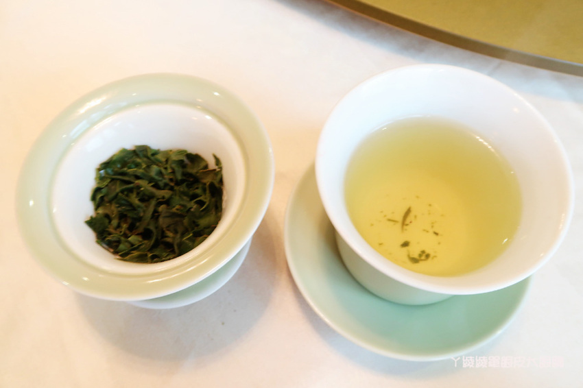 台北中山區美食推薦！華泰王子大飯店九華樓，華泰片皮鴨一鴨三吃