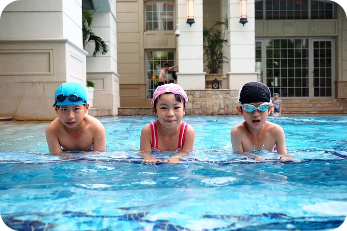 ▋台南景點 ▋烏樹林糖廠。火車迷必看!坐五分車逛甘蔗田吃糖廠冰棒,還能順遊吃超美味的東山鴨頭!