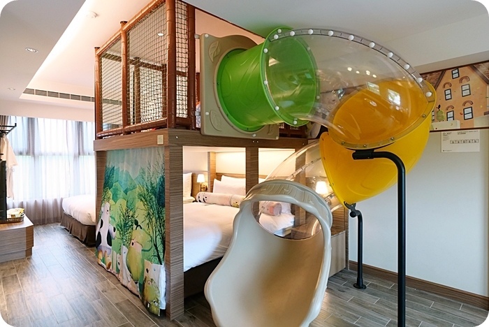 ▋台南景點 ▋烏樹林糖廠。火車迷必看!坐五分車逛甘蔗田吃糖廠冰棒,還能順遊吃超美味的東山鴨頭!