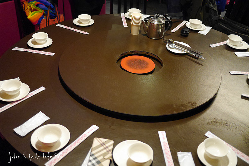 火鍋●四平小館酸菜白肉鍋@松江南京站(附菜單)