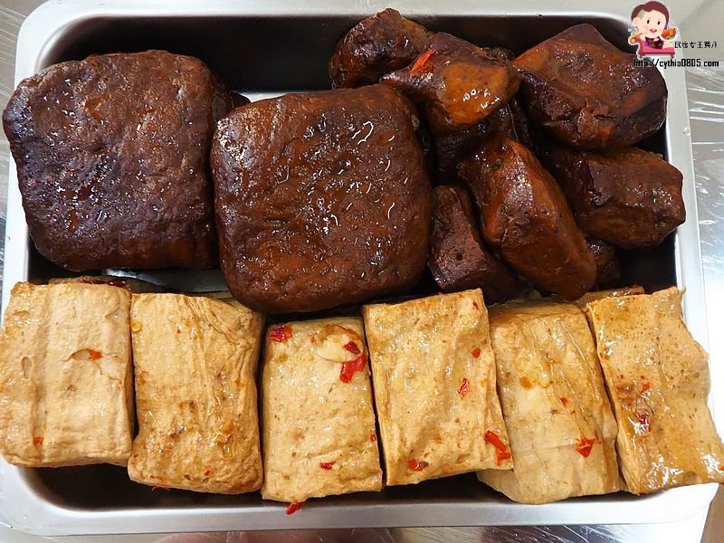 桃園平鎮美食-田媽媽傳統滷味-乾式滷味香滑好吃,屢屢得勝常拿冠軍 (邀約) @民宿女王芽月-美食.旅遊.全台趴趴走