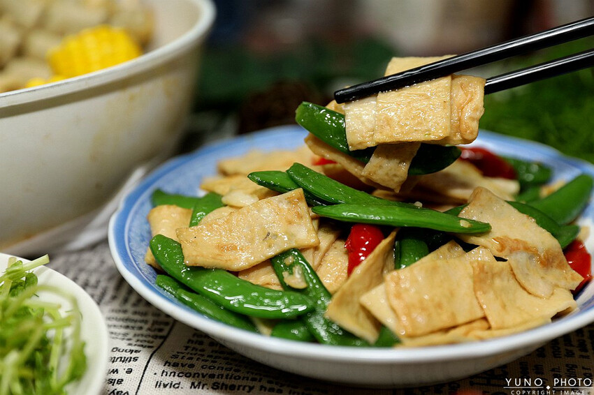 新北市五股區不用飛韓國也能享受100%韓劇美食！韓國水協綜合魚板湯包、魚板串、傳統四角魚板｜韓英國際