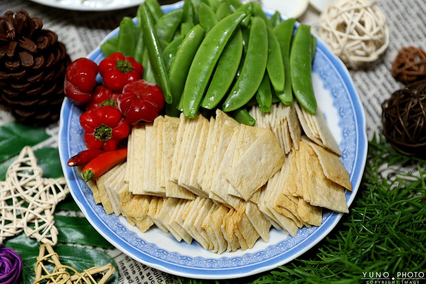 新北市五股區不用飛韓國也能享受100%韓劇美食！韓國水協綜合魚板湯包、魚板串、傳統四角魚板｜韓英國際