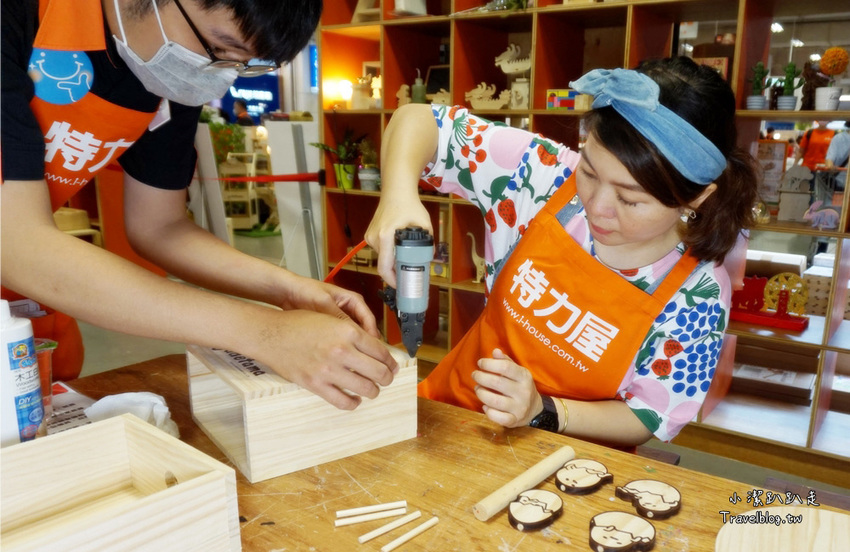 台中室內景點》HELLO KITTY迷快來看！特力屋聯名三麗鷗推出超可愛DIY木作課程,IG拍照熱門打卡景點！準備好記憶體大拍特拍！ - 小潔趴趴走旅遊札記