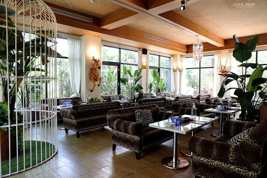 都市叢林浪漫綠意花園!好吃又好拍夢幻景觀餐廳|托斯卡尼尼義大利庭園餐廳(桃園中正藝文特區)